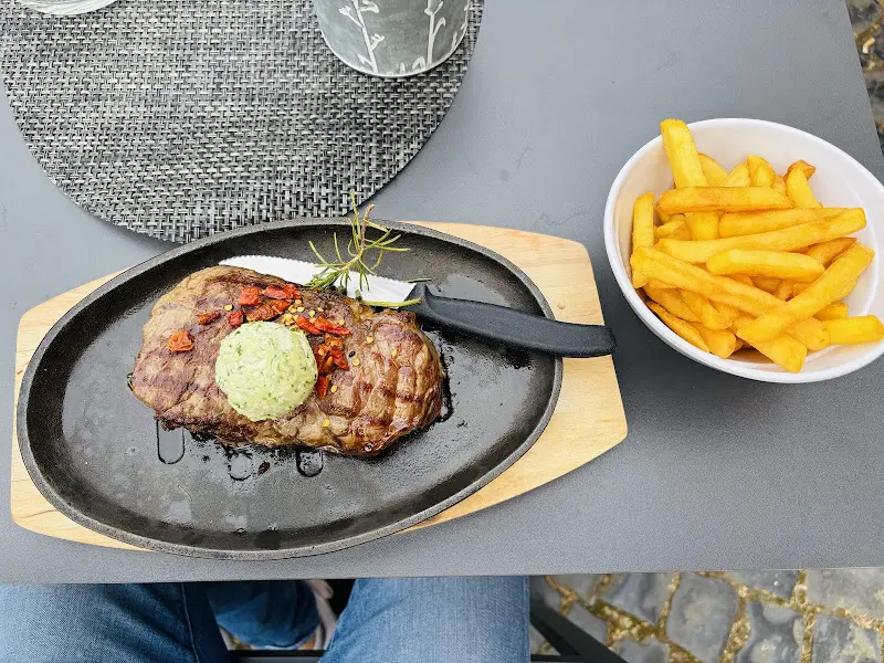 karatelotushueseyin_Das Alte Haus_Groß-Umstadt_review