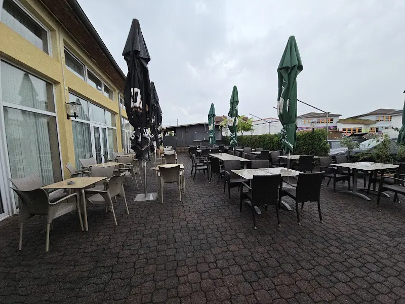 Clube Operário Português restaurant in Groß-Umstadt