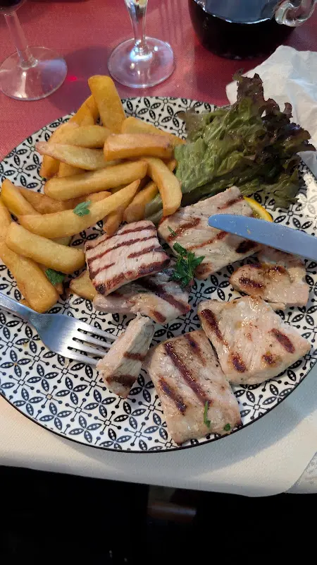 Frank Eisel_Zur Sonne_Hadamar_review