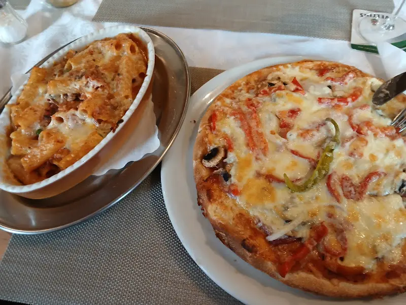 Restaurante Pizzeria Piccola Milano_(Eder)_slider_image_3