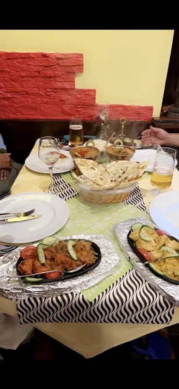 Taste of Tandoori Eddersheim_Main_slider_image_2