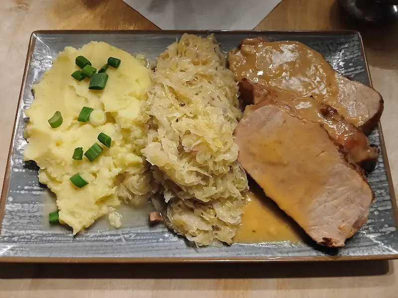 Sven-Helge von Darry_La Grotta_Helsa_review