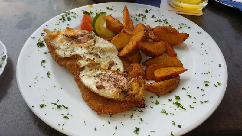 La Grotta_Helsa_slider_image_2