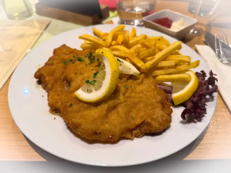 Gaststätte Pokoj_Herbstein_slider_image_2