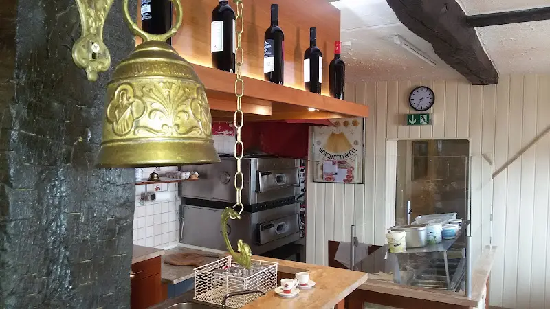 Ristorante Pizzeria Pension La Via ristorante a Herbstein