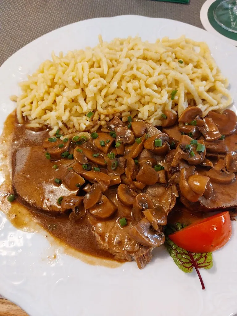 Elisabeth Ledermann_Weik zum guten Trunk_Erlenbach_reseña