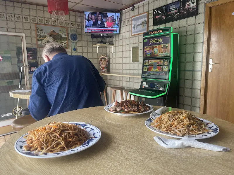 Asia Imbiss Ly-Hoa_Heuchelheim_slider_image_2