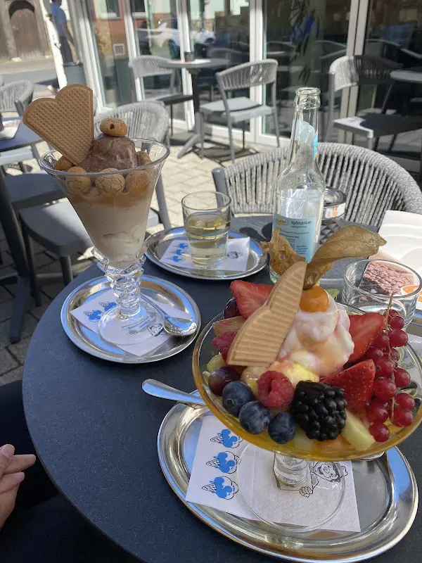 Fedor Shipulin_Eiscafè Venezia - Heuchelheim_Heuchelheim_review