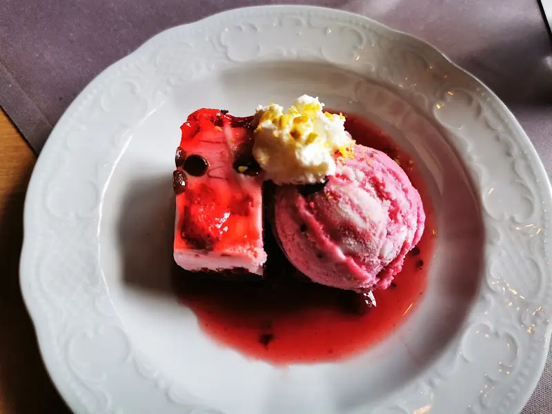 Thorsten Weiß_Gasthof Zur Linde - Petra Klinge_Helsa_review