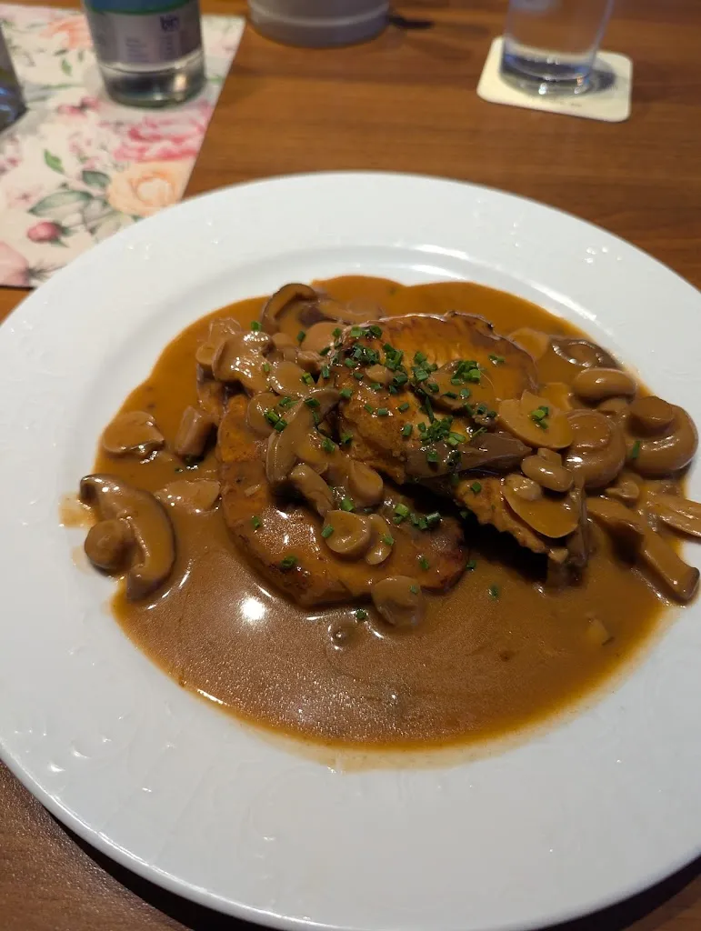 Mona Edmonds_Gasthaus Adler_Forbach_review