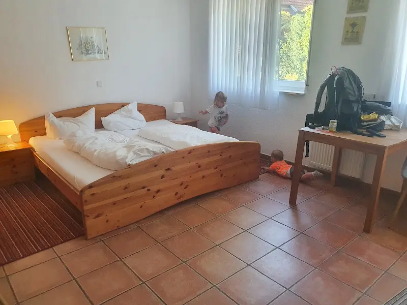 Zum Kaiserwirt_(Bergstraße)_slider_image_3