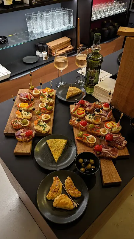 Weinkiste_(Bergstraße)_slider_image_2