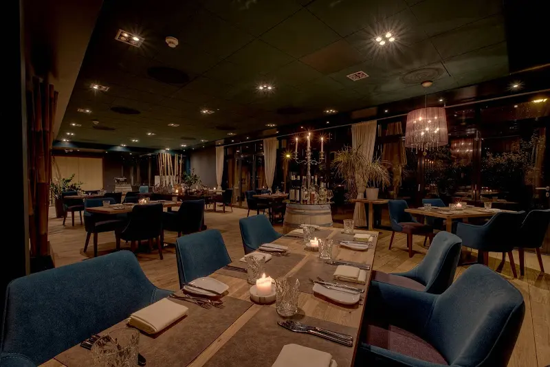 Restaurant MaRo by Baake Brothers_Heusenstamm_slider_image_1