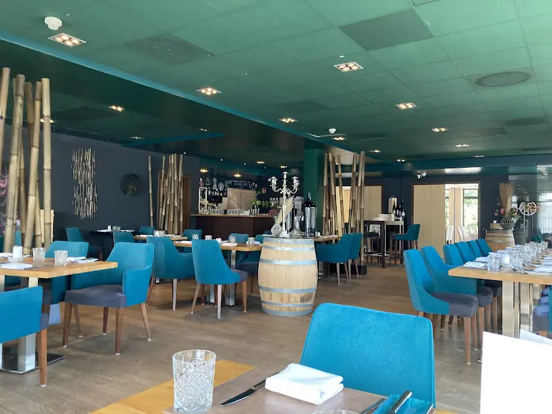 Restaurant MaRo by Baake Brothers_Heusenstamm_slider_image_3