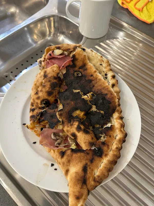 Holzofen Pizza Bar_Heusenstamm_slider_image_2