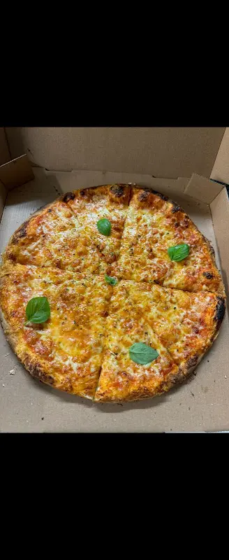 Shaheen Naeem_Pizza and Burger Hub _Heusenstamm_review