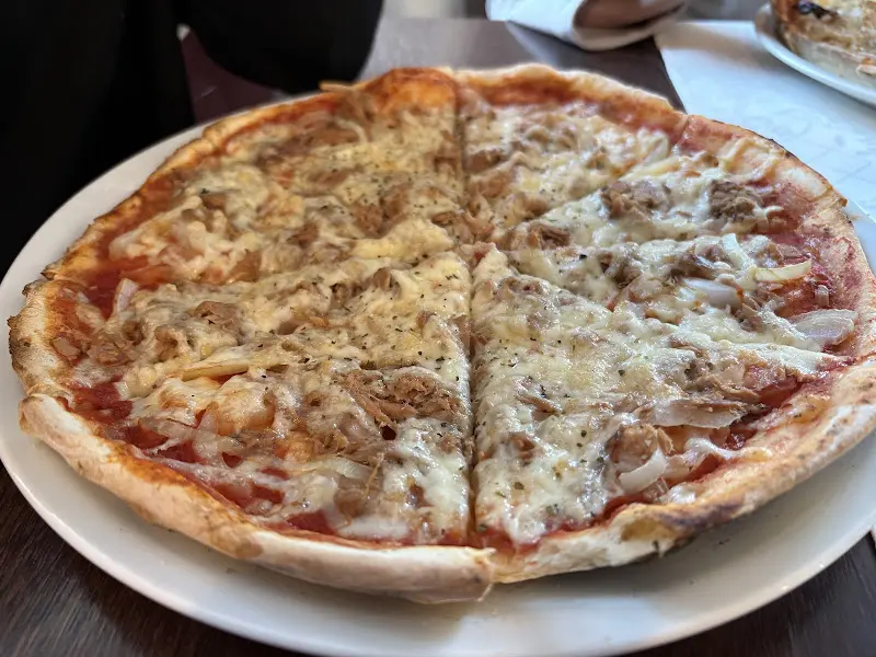 Restaurant Pizzeria zum Engel_Odenwald_slider_image_3