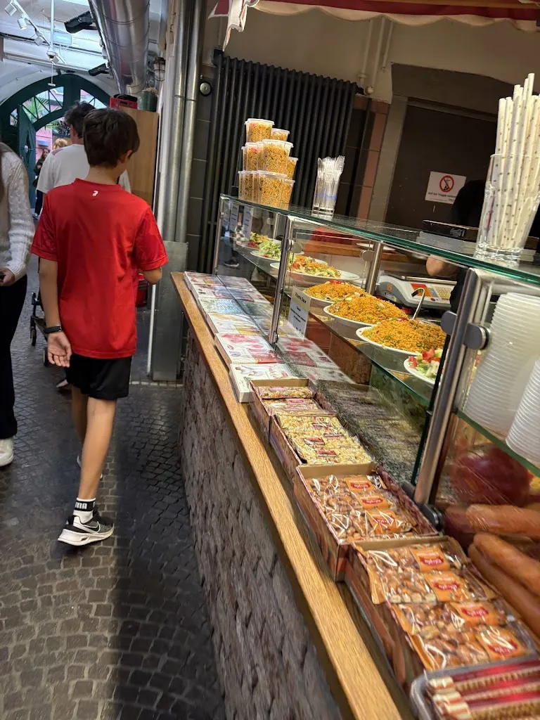 T. K._Markthalle_Breisgau_avis