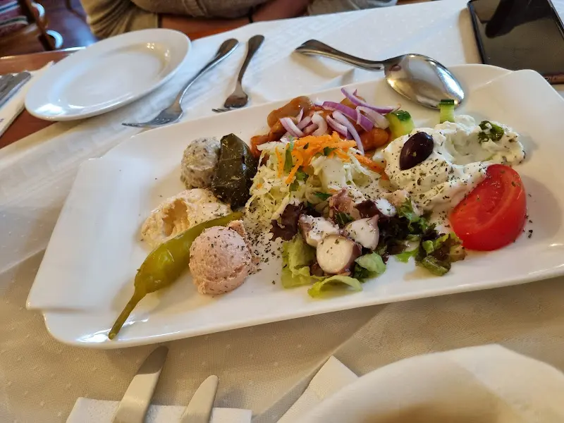 Restaurant zum Taunus_Main_slider_image_3