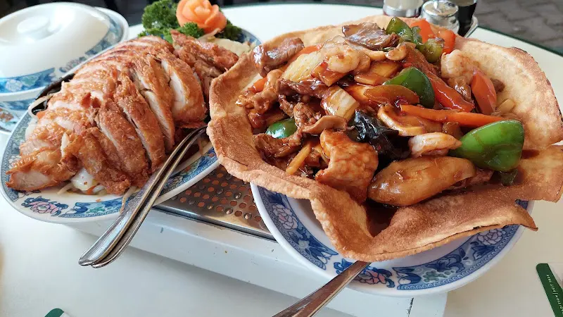 Lotus Garten_Main_slider_image_3