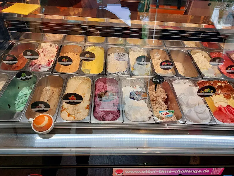 Eiscafé & Bistro Taranto_Immenhausen_slider_image_3