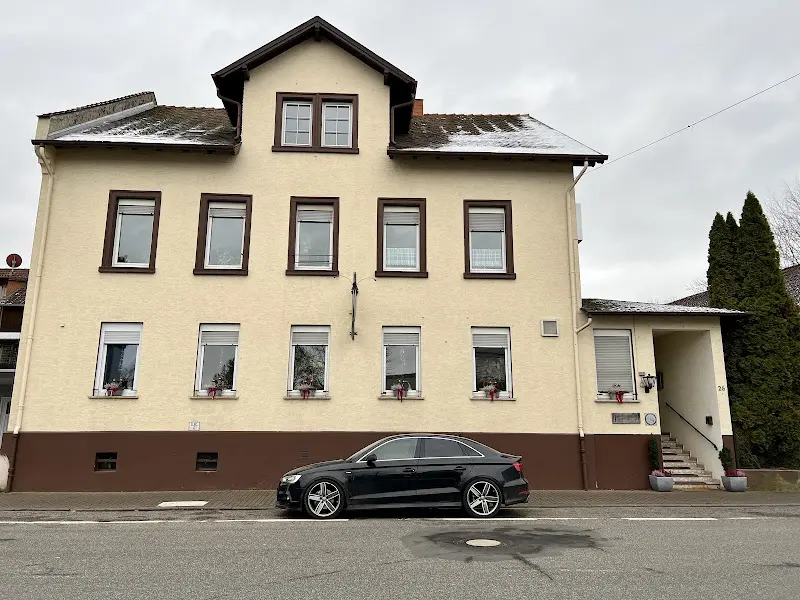 Speisegaststätte, Deutsches Haus Hungen, Inh. Doris Hofmann_Hungen_slider_image_3