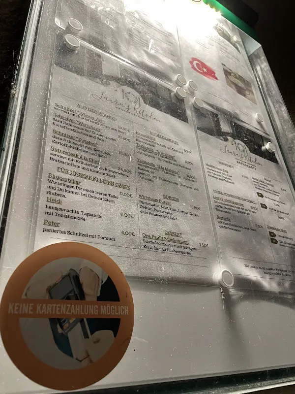 M Mico_Laura's Kitchen 2.0_Hungen_recensione