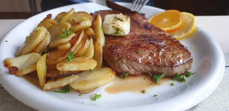 Dorfgemeinschaftshaus_Hungen_slider_image_3