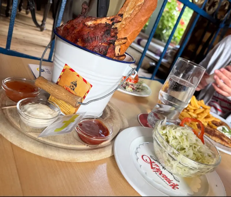 A-RC Quadrocopter & Cars_Villa Wirtshaus Kopenick Hotel_Hofgeismar_review