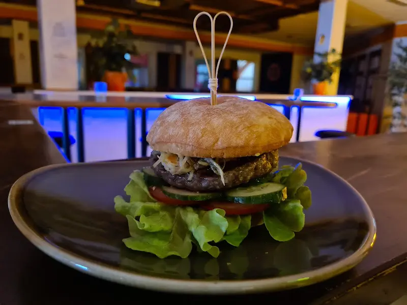 socc-arena Hofgeismar - HARRY´S - Bistro + Bar_Hofgeismar_slider_image_2