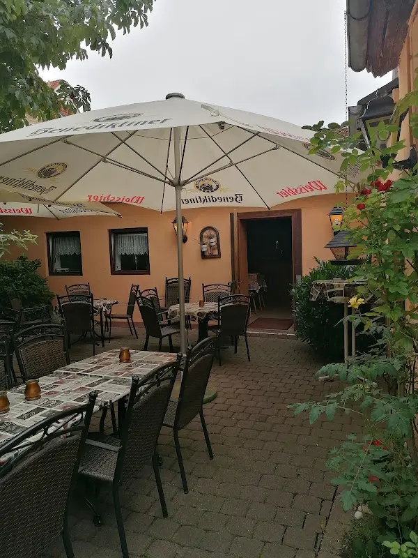 Zum Adler restaurant in Karben