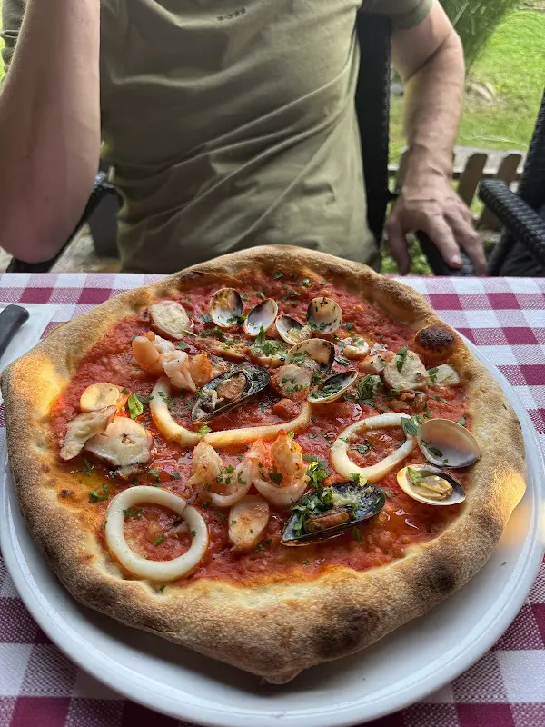 Pizzeria Osteria Da Salvo Okarben_Karben_slider_image_3