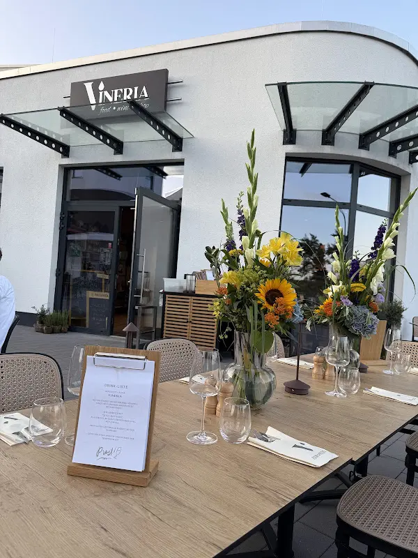 Vineria_Karben_slider_image_2