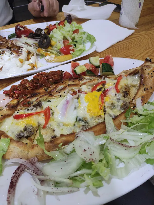 Kiyanos_Körle_slider_image_2