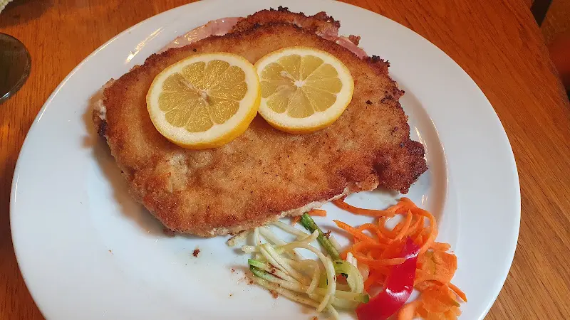 Gutsausschank Kroneberger-Schäfer restaurant in Kiedrich