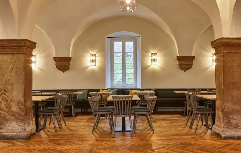 Klosterschänke Eberbach restaurant in Rhein
