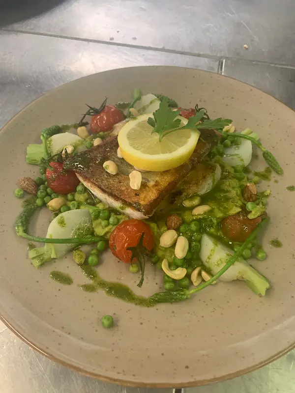 Gutsrestaurant CRASS_Rhein_slider_image_2