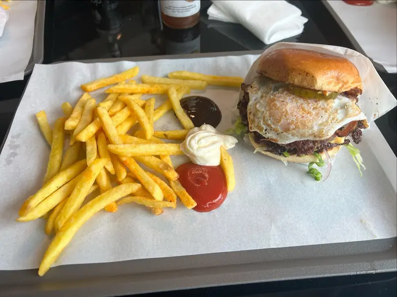 Kelsterbite Smash Burger_Kelsterbach_slider_image_3