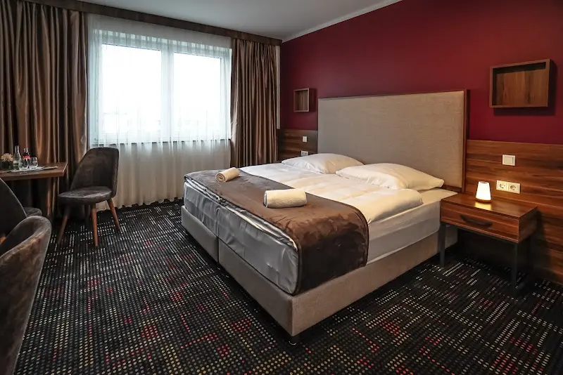 Sunset Hotel_Kelsterbach_slider_image_2