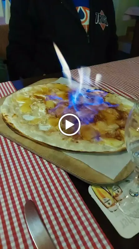 Flammkuchen Kriftel_Kriftel_slider_image_2