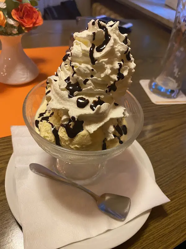 Stefano Mastrogiovanni_Mykonos_Korbach_review