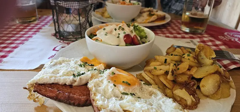 Eisenberg-Hütte_Korbach_slider_image_2