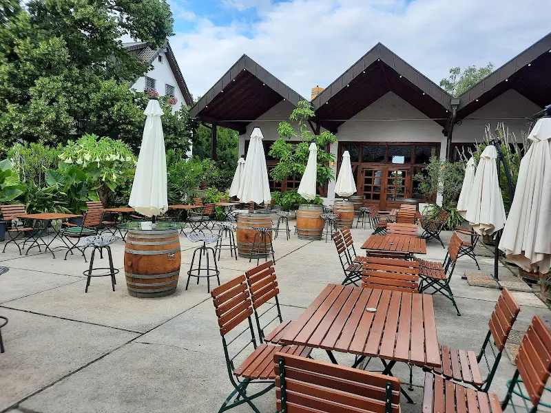 Krug-Das Restaurant restaurant in Lampertheim