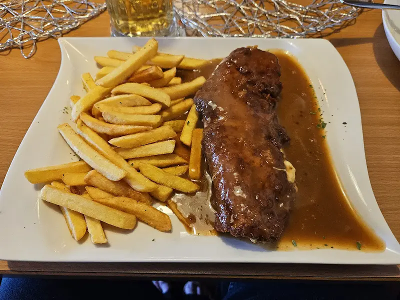 Gaststätte Felsenkeller Brauereigaststätte_(Hessen)_slider_image_3