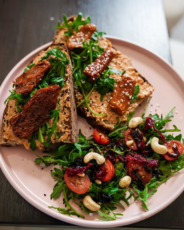 Dalia_Taunus_slider_image_2