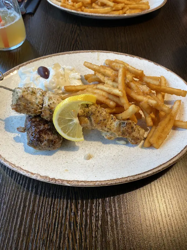 frank reichweiner_TOBIS Restaurant_Lohra_review