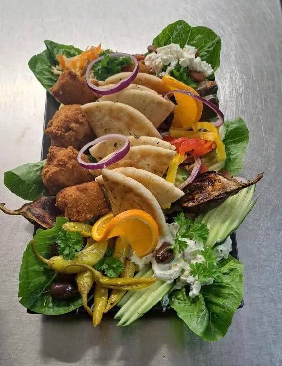 TOBIS Restaurant_Lohra_slider_image_1