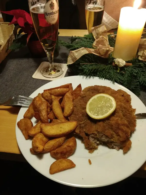 Wirtshaus zum Rosengarten_Lollar_slider_image_2