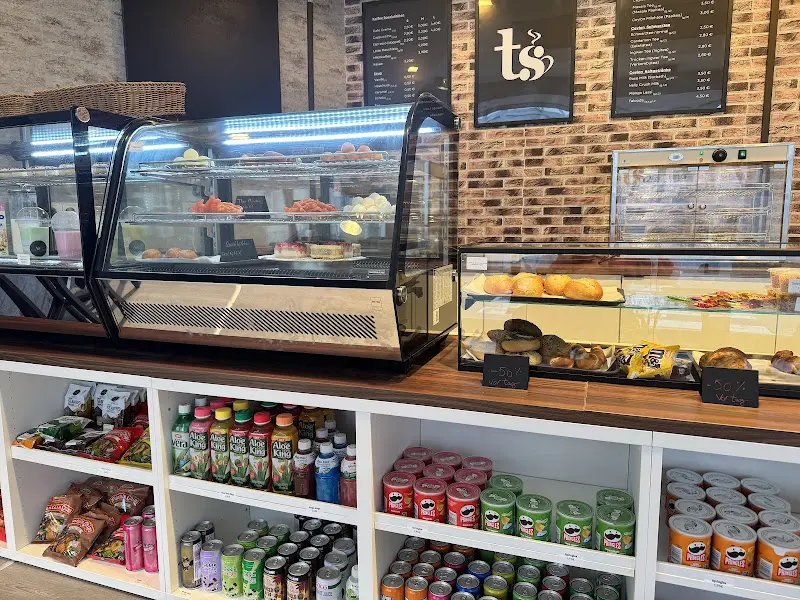 TS Café, Snacks & Ceylon Signature restaurant in Löhnberg