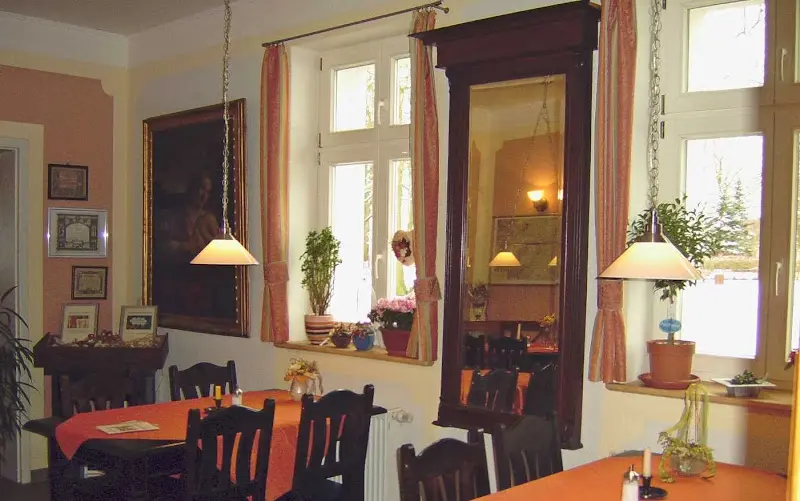 Alte Schule Ribbeck restaurant in Nauen